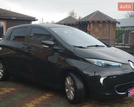 Черный Рено Зое, объемом двигателя 0 л и пробегом 101 тыс. км за 7222 $, фото 4 на Automoto.ua