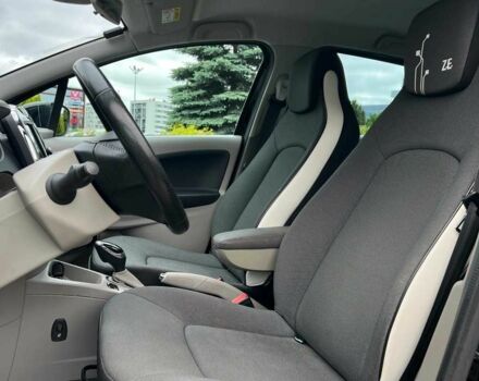 Чорний Рено Зое, об'ємом двигуна 0 л та пробігом 175 тис. км за 6490 $, фото 14 на Automoto.ua