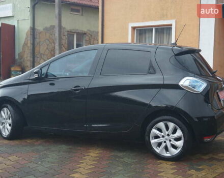 Черный Рено Зое, объемом двигателя 0 л и пробегом 101 тыс. км за 7222 $, фото 10 на Automoto.ua