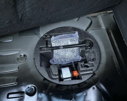 Рено Зое 2015 в Тернополе на Automoto.ua Черный Рено Зое, объемом двигателя 0 л и пробегом 145 тыс. км за 7099 $, фото 16 на Automoto.ua