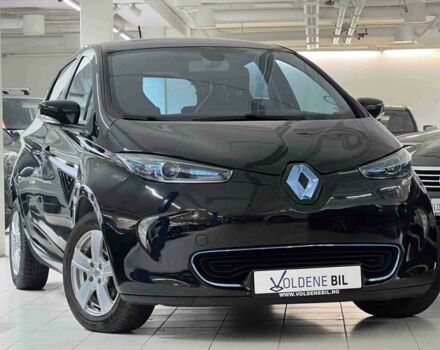 Рено Зое 2015 в Киеве на Automoto.ua Черный Рено Зое, объемом двигателя 0 л и пробегом 80 тыс. км за 6200 $, фото 1 на Automoto.ua