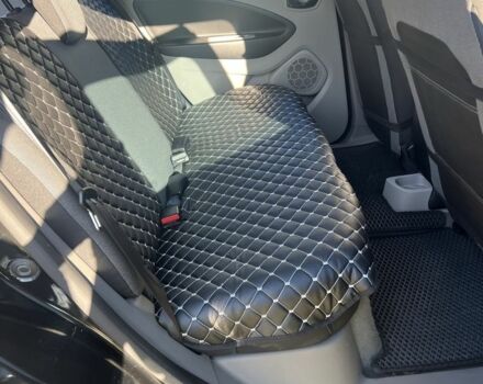 Черный Рено Зое, объемом двигателя 0 л и пробегом 88 тыс. км за 6900 $, фото 6 на Automoto.ua