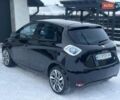Черный Рено Зое, объемом двигателя 0 л и пробегом 147 тыс. км за 7777 $, фото 2 на Automoto.ua