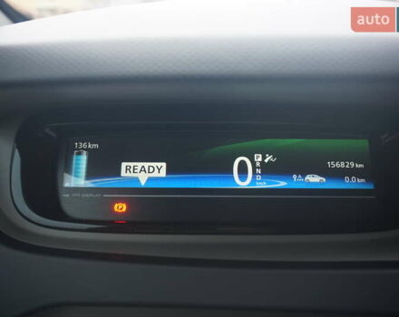 Черный Рено Зое, объемом двигателя 0 л и пробегом 156 тыс. км за 6555 $, фото 32 на Automoto.ua