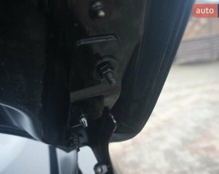 Черный Рено Зое, объемом двигателя 0 л и пробегом 156 тыс. км за 6555 $, фото 53 на Automoto.ua