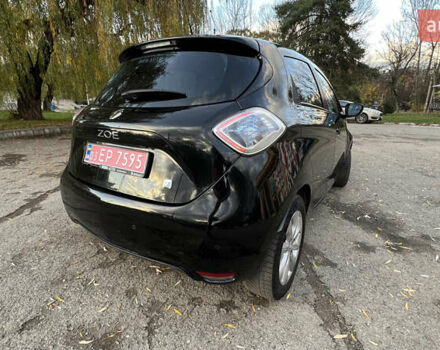 Черный Рено Зое, объемом двигателя 0 л и пробегом 153 тыс. км за 6500 $, фото 6 на Automoto.ua