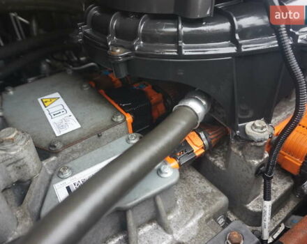 Черный Рено Зое, объемом двигателя 0 л и пробегом 156 тыс. км за 6555 $, фото 59 на Automoto.ua