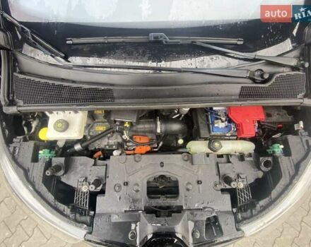 Черный Рено Зое, объемом двигателя 0 л и пробегом 147 тыс. км за 7777 $, фото 27 на Automoto.ua