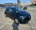 Черный Рено Зое, объемом двигателя 0 л и пробегом 240 тыс. км за 6500 $, фото 1 на Automoto.ua