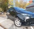 Черный Рено Зое, объемом двигателя 0 л и пробегом 100 тыс. км за 7700 $, фото 6 на Automoto.ua