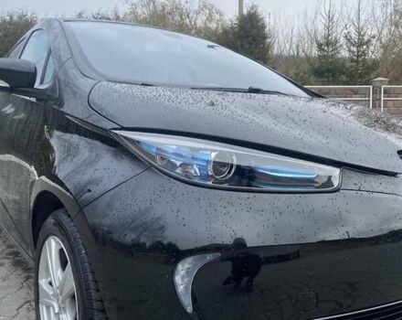 Черный Рено Зое, объемом двигателя 0 л и пробегом 147 тыс. км за 7777 $, фото 8 на Automoto.ua