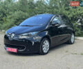 Черный Рено Зое, объемом двигателя 0 л и пробегом 116 тыс. км за 6550 $, фото 2 на Automoto.ua