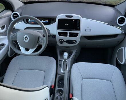 Рено Зое 2015 в Тернополе на Automoto.ua Черный Рено Зое, объемом двигателя 0 л и пробегом 145 тыс. км за 7099 $, фото 18 на Automoto.ua