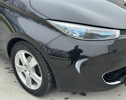 Черный Рено Зое, объемом двигателя 0 л и пробегом 103 тыс. км за 5999 $, фото 8 на Automoto.ua