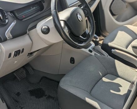 Черный Рено Зое, объемом двигателя 0 л и пробегом 138 тыс. км за 6540 $, фото 4 на Automoto.ua