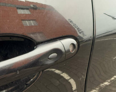 Черный Рено Зое, объемом двигателя 0 л и пробегом 105 тыс. км за 6750 $, фото 5 на Automoto.ua