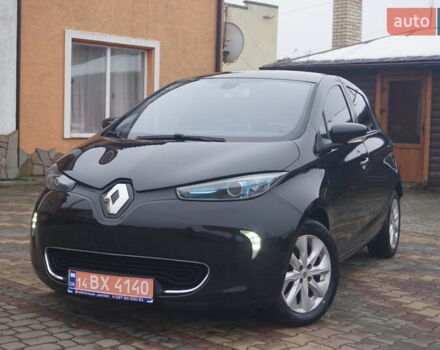 Черный Рено Зое, объемом двигателя 0 л и пробегом 156 тыс. км за 6555 $, фото 2 на Automoto.ua