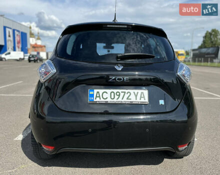 Черный Рено Зое, объемом двигателя 0 л и пробегом 120 тыс. км за 7500 $, фото 5 на Automoto.ua