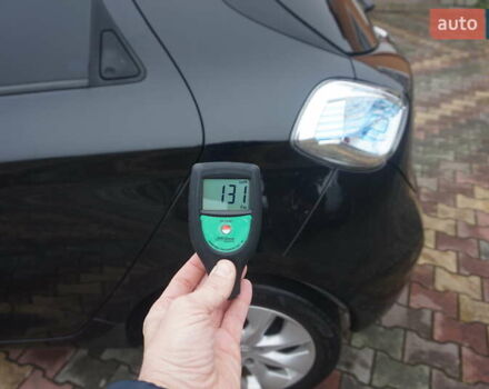 Черный Рено Зое, объемом двигателя 0 л и пробегом 156 тыс. км за 6555 $, фото 65 на Automoto.ua