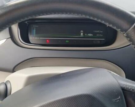 Черный Рено Зое, объемом двигателя 0 л и пробегом 115 тыс. км за 6950 $, фото 1 на Automoto.ua