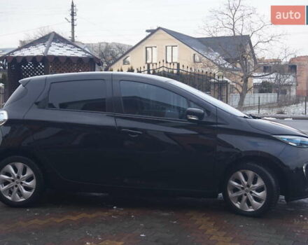 Черный Рено Зое, объемом двигателя 0 л и пробегом 178 тыс. км за 6444 $, фото 5 на Automoto.ua