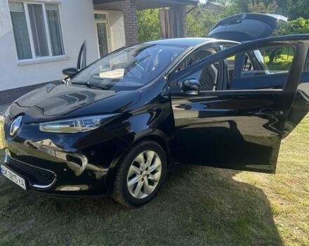 Черный Рено Зое, объемом двигателя 0 л и пробегом 88 тыс. км за 6900 $, фото 2 на Automoto.ua