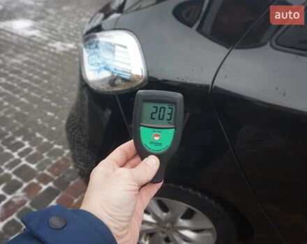 Черный Рено Зое, объемом двигателя 0 л и пробегом 178 тыс. км за 6444 $, фото 68 на Automoto.ua