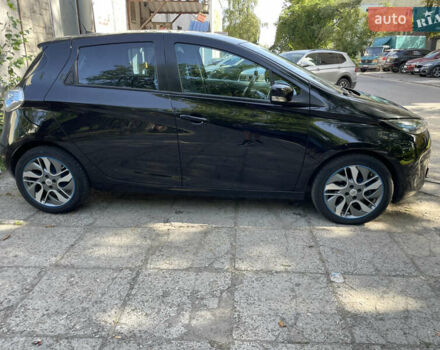 Черный Рено Зое, объемом двигателя 0 л и пробегом 96 тыс. км за 6000 $, фото 2 на Automoto.ua