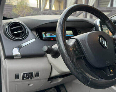 Чорний Рено Зое, об'ємом двигуна 0 л та пробігом 126 тис. км за 6999 $, фото 17 на Automoto.ua