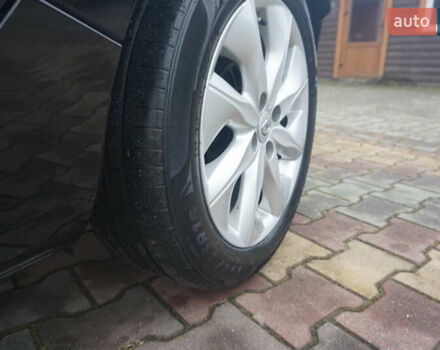 Черный Рено Зое, объемом двигателя 0 л и пробегом 156 тыс. км за 6555 $, фото 73 на Automoto.ua