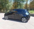 Черный Рено Зое, объемом двигателя 0 л и пробегом 140 тыс. км за 7849 $, фото 4 на Automoto.ua