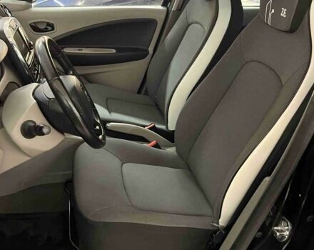 Рено Зое 2015 в Киеве на Automoto.ua Черный Рено Зое, объемом двигателя 0 л и пробегом 80 тыс. км за 6200 $, фото 6 на Automoto.ua