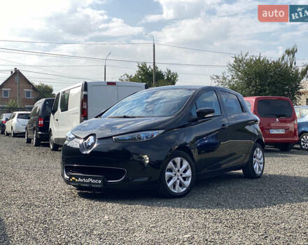 Черный Рено Зое, объемом двигателя 0 л и пробегом 142 тыс. км за 6300 $, фото 18 на Automoto.ua