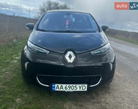 Черный Рено Зое, объемом двигателя 0 л и пробегом 146 тыс. км за 7600 $, фото 9 на Automoto.ua