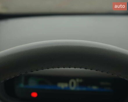 Черный Рено Зое, объемом двигателя 0 л и пробегом 45 тыс. км за 7555 $, фото 29 на Automoto.ua