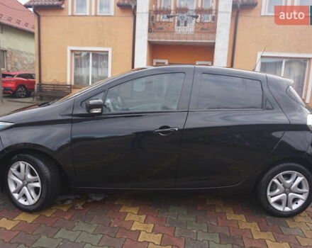 Черный Рено Зое, объемом двигателя 0 л и пробегом 45 тыс. км за 7555 $, фото 19 на Automoto.ua