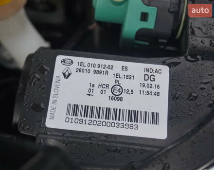 Черный Рено Зое, объемом двигателя 0 л и пробегом 45 тыс. км за 7555 $, фото 56 на Automoto.ua