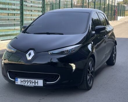 Черный Рено Зое, объемом двигателя 0 л и пробегом 120 тыс. км за 6899 $, фото 3 на Automoto.ua