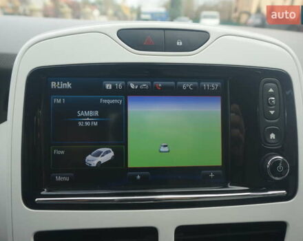 Черный Рено Зое, объемом двигателя 0 л и пробегом 45 тыс. км за 7555 $, фото 31 на Automoto.ua