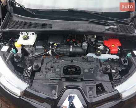 Черный Рено Зое, объемом двигателя 0 л и пробегом 45 тыс. км за 7555 $, фото 50 на Automoto.ua