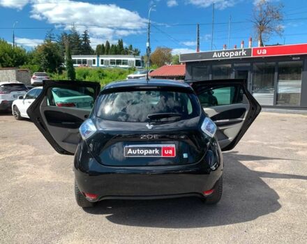 Черный Рено Зое, объемом двигателя 0 л и пробегом 125 тыс. км за 6540 $, фото 16 на Automoto.ua