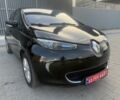 Черный Рено Зое, объемом двигателя 0 л и пробегом 121 тыс. км за 6800 $, фото 5 на Automoto.ua