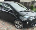 Черный Рено Зое, объемом двигателя 0 л и пробегом 97 тыс. км за 7650 $, фото 1 на Automoto.ua