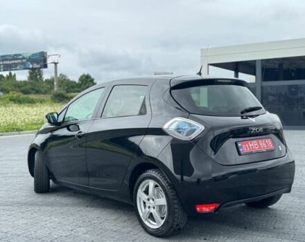 Черный Рено Зое, объемом двигателя 0 л и пробегом 122 тыс. км за 6400 $, фото 3 на Automoto.ua