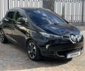 Черный Рено Зое, объемом двигателя 0 л и пробегом 120 тыс. км за 6777 $, фото 1 на Automoto.ua