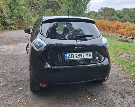 Чорний Рено Зое, об'ємом двигуна 0 л та пробігом 117 тис. км за 7900 $, фото 4 на Automoto.ua
