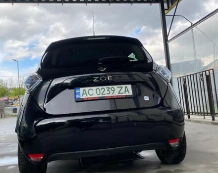 Черный Рено Зое, объемом двигателя 0 л и пробегом 76 тыс. км за 7000 $, фото 2 на Automoto.ua