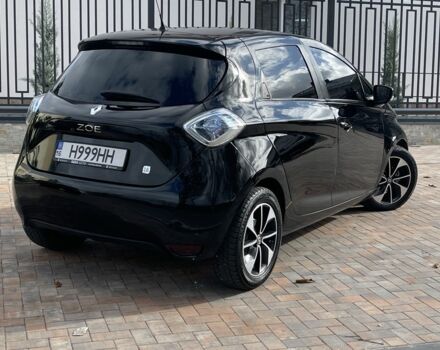 Черный Рено Зое, объемом двигателя 0 л и пробегом 120 тыс. км за 6777 $, фото 2 на Automoto.ua