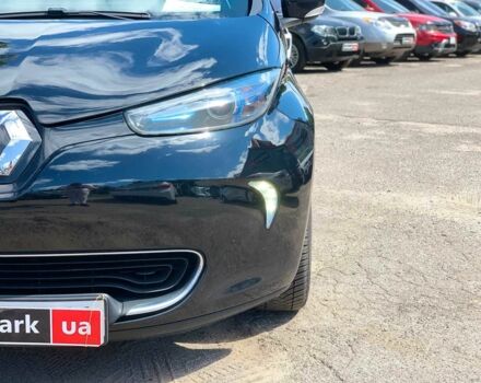 Черный Рено Зое, объемом двигателя 0 л и пробегом 125 тыс. км за 6330 $, фото 8 на Automoto.ua