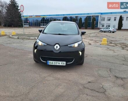 Черный Рено Зое, объемом двигателя 0 л и пробегом 92 тыс. км за 11000 $, фото 1 на Automoto.ua